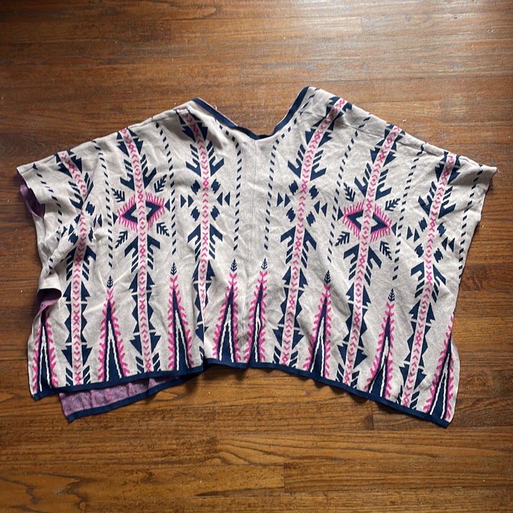 Flying Tomato Open Front Aztec Knit Poncho - Picture 6 of 6